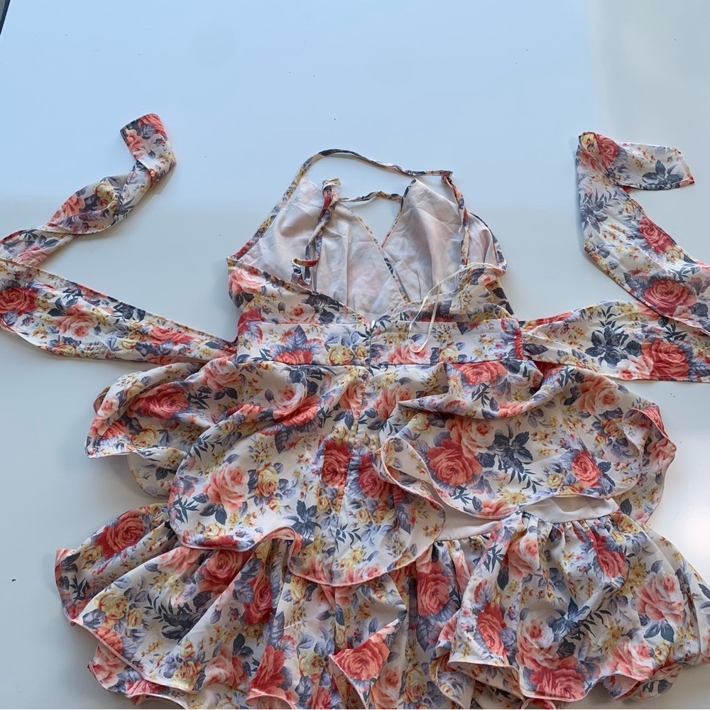 Balance Floral Mini Dress Size‎ S - Picture 3 of 9